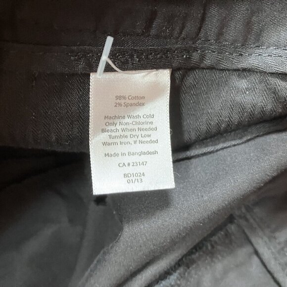 Talbots NWT Black Signature Mid-Rise Straight Leg Cropped Pants Size 14 - Picture 6 of 7
